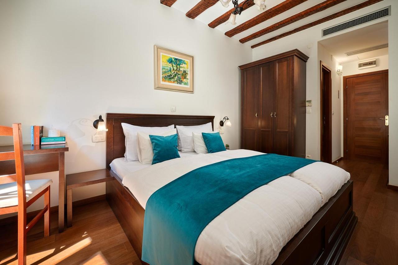 Stara Olea Bed & Breakfast Сплит Екстериор снимка