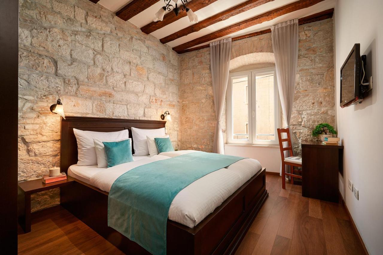 Stara Olea Bed & Breakfast Сплит Екстериор снимка